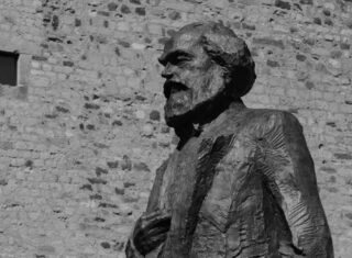 Statue de Karl Marx, prise en photo en mai 2018 par Denkrahm. CC-BY-ND 2.0