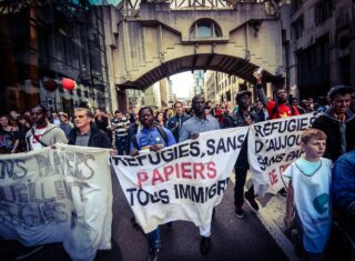 ©MediActivista – Manifestation pour un accueil digne des réfugié·es en Belgique en septembre 2015